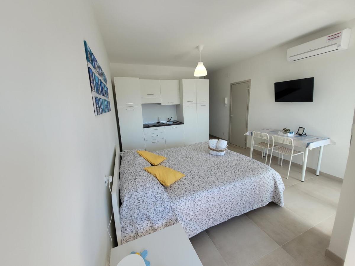 Rosato Double Sea View Apartment Lignano Sabbiadoro Exteriör bild