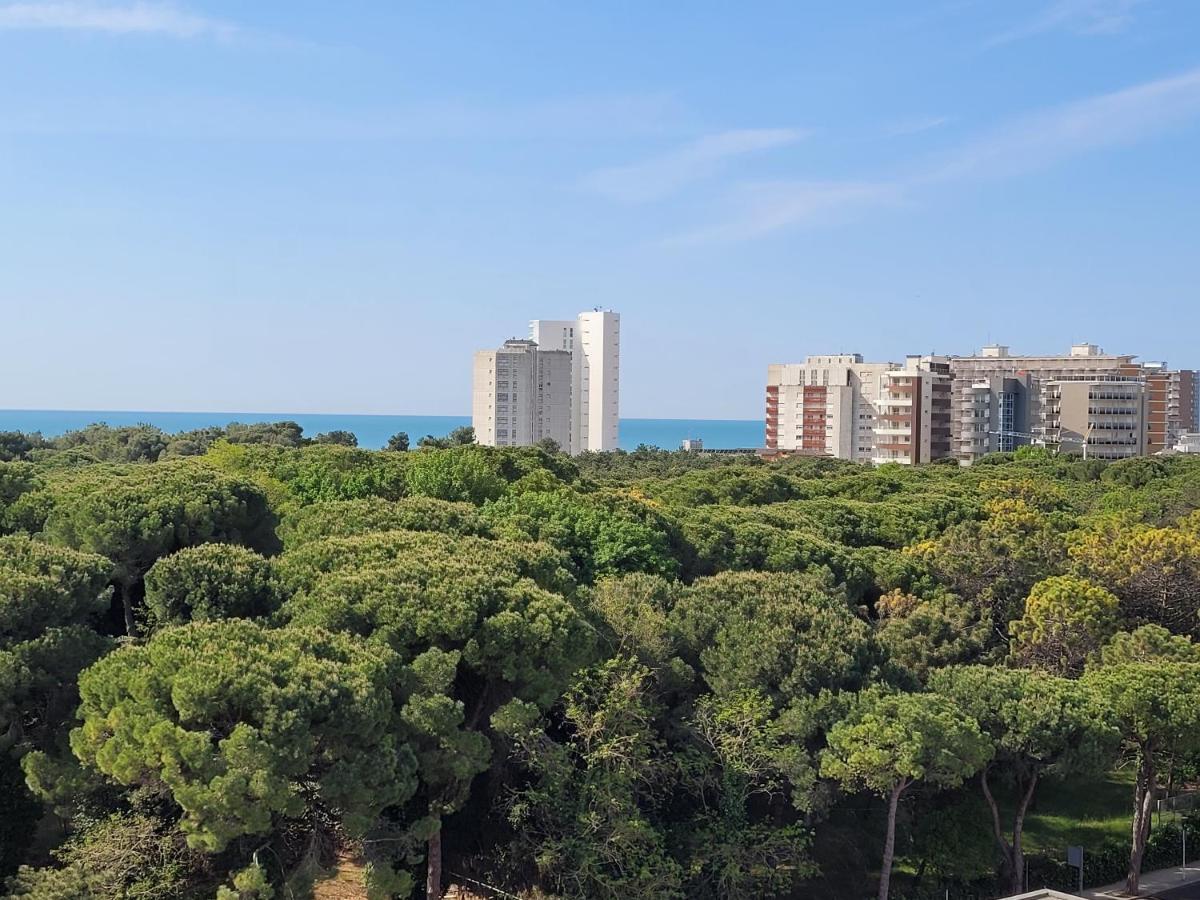 Rosato Double Sea View Apartment Lignano Sabbiadoro Exteriör bild